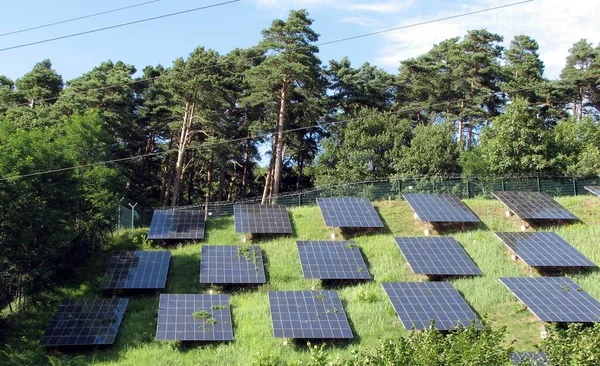 Güneş Enerjisi Sistemi Güneş Enerjisi Üretimi — Stok fotoğraf