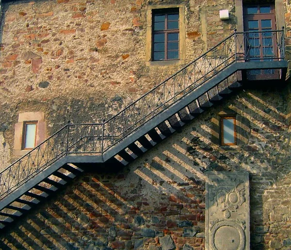 Rear View Fritzlardom Still Beautiful Liked Shadow Cast Stairs Much — Stock Photo, Image