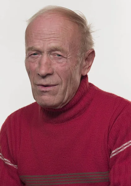 Portrait Homme Âgé Avec Les Mains Sur Visage — Photo