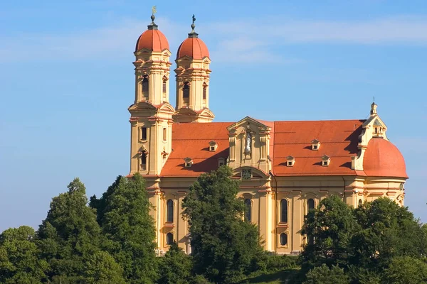 Vista Panoramica Della Vecchia Chiesa — Foto Stock