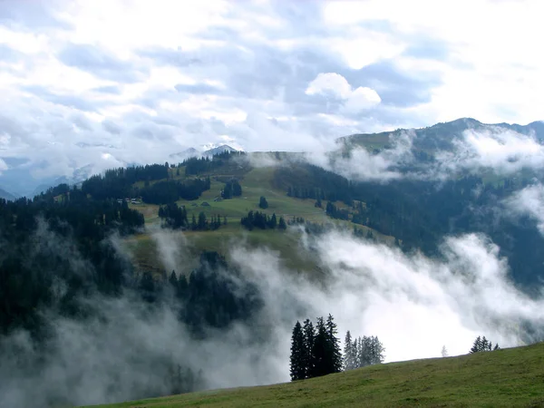 Blick Auf Die Berge — Stockfoto