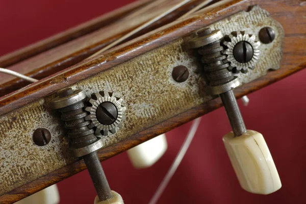 Detalle Una Guitarra Antigua —  Fotos de Stock