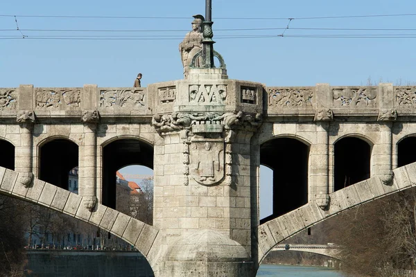 Szenischer Blick Auf Die Architektur Der Brückenkonstruktion — Stockfoto