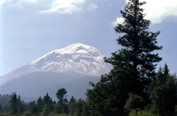 Visão Nublada Popocatepetl — Fotografia de Stock