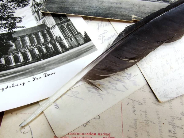 Old Fountain Pen Inkwell Ink Wooden Table — Stock Photo, Image