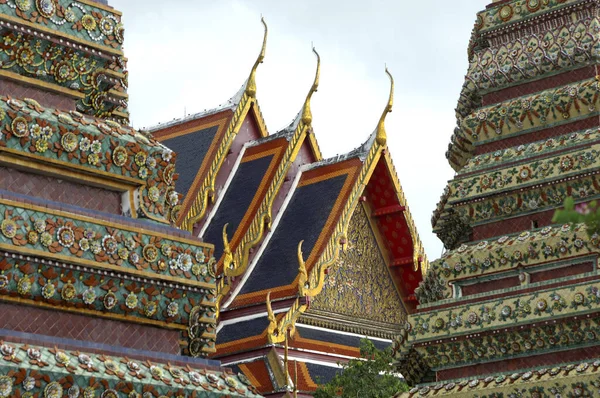Tempio Chofas Tetto Wat Pho Tempio Bangkok Thailandia — Foto Stock