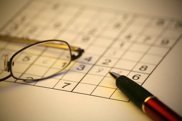 Sudoku Kuličkovými Pery Brýlemi — Stock fotografie
