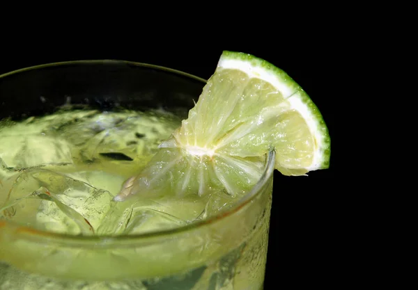 Vidrio Mojito Con Cal Menta —  Fotos de Stock