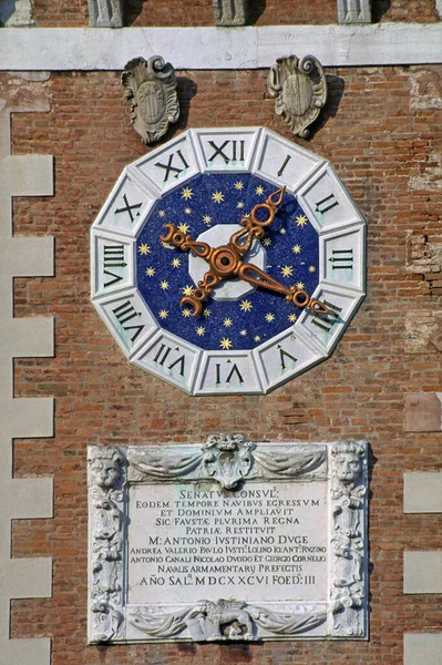 Venedig Baudetails Mit Uhr — Stockfoto