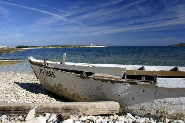 Old Fishing Boat Beach — Stock Photo, Image