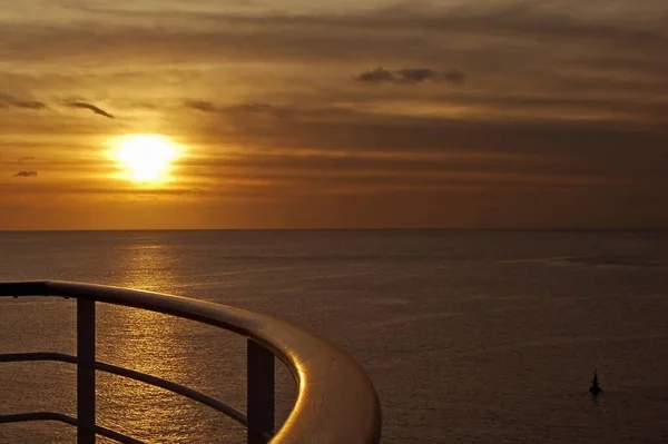 Schip Leuning Zonsondergang — Stockfoto