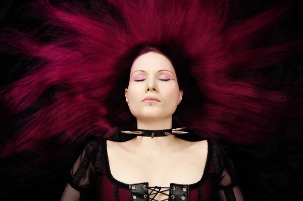 Portré Egy Gyönyörű Vörös Hajú Nőről — Stock Fotó