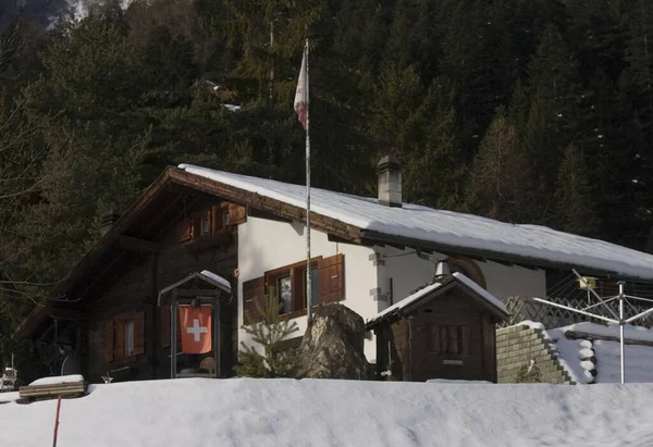 Los Alpes Son Sistema Montañoso Más Alto Extenso Que Encuentra — Foto de Stock