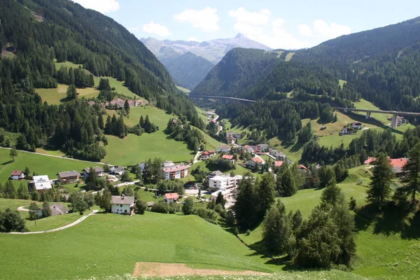 Bella Vista Sulle Alpi Montagne Sfondo — Foto Stock