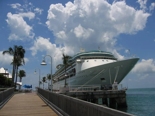 Luxury Liner Sea Water Travel Trip — Stock Photo, Image