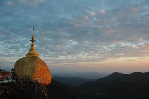 Vista Pagoda Dorada Bagan Myanmar — Foto de Stock