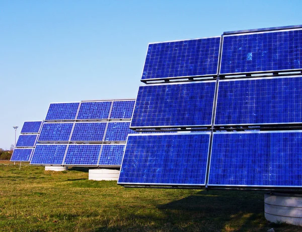 Alternativa Energía Solar Células Solares Protección Del Clima Contaminante — Foto de Stock