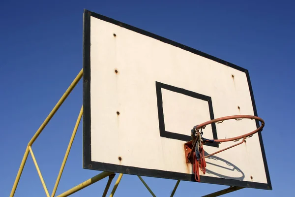 Basketbalový Koš Parku — Stock fotografie