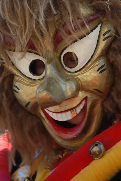 Karnevalsfestdräkt Och Mask — Stockfoto