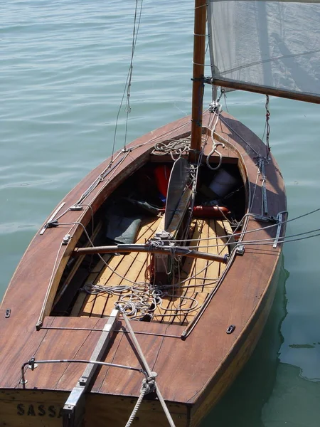 Barco Vela Cais — Fotografia de Stock