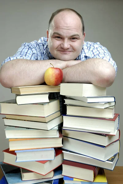 Hombre Con Libro Establecimiento Educativo —  Fotos de Stock