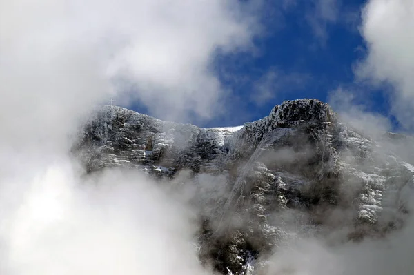 Geweldige Natuur Alpen Bergen Achtergrond — Stockfoto