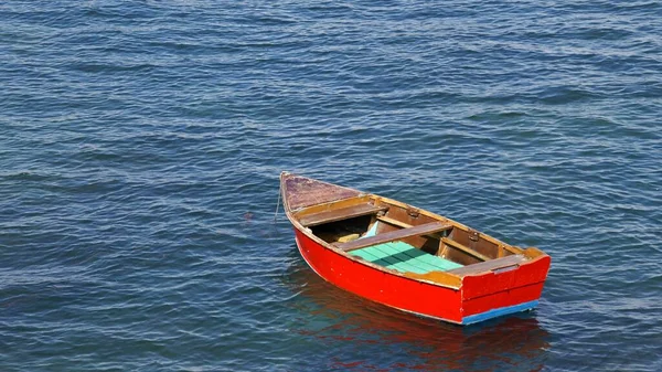 渔船在岸上的景象 — 图库照片