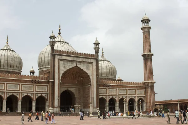 Живописный Вид Красивую Архитектуру Мечети — стоковое фото