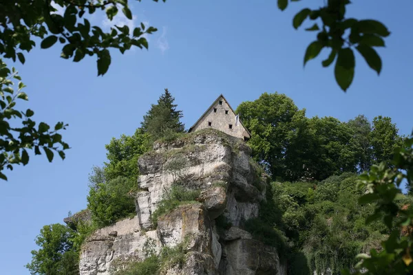 Malebný Pohled Majestátní Středověkou Hradní Architekturu — Stock fotografie