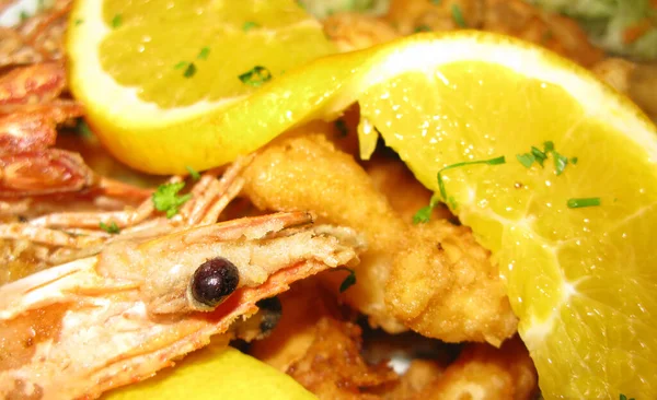 Shrimps Seafood Gourmet Cuisine — Stock Photo, Image