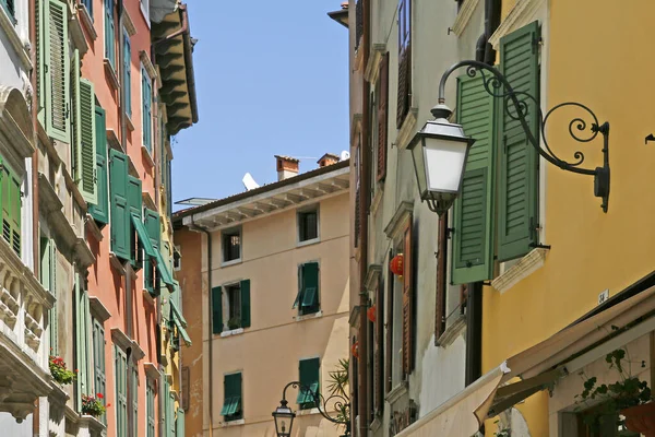 Riva Del Garda Letovisko Severní Itálii Severním Břehu Jezera Gardas — Stock fotografie