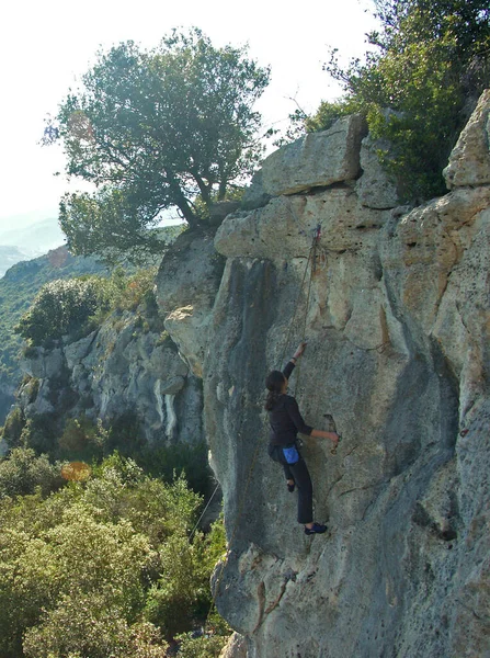 Mirjam Notz Route Luna Piena Final Ale Ligure Caprazoppa Pietra — 图库照片