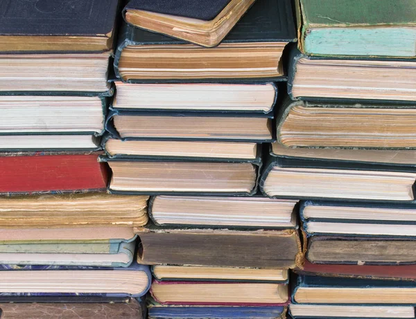 Bücher Wissen Und Literatur Aus Der Bibliothek — Stockfoto