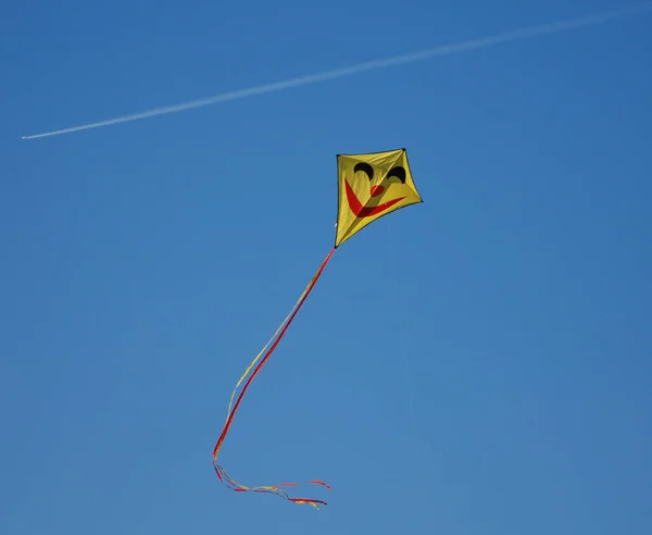 Cometa Volando Cielo — Foto de Stock