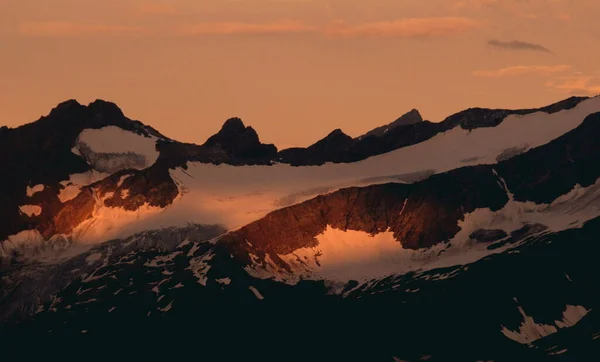 Nature Étonnante Sur Fond Montagnes Des Alpes — Photo