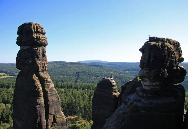 エルベ サンドストーン山脈の登山岩 — ストック写真