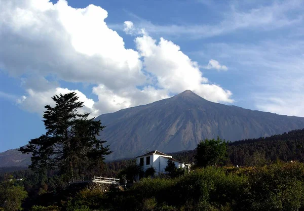 泰德山是西班牙最高的山 718亿座火山 位于特内里费岛上 — 图库照片