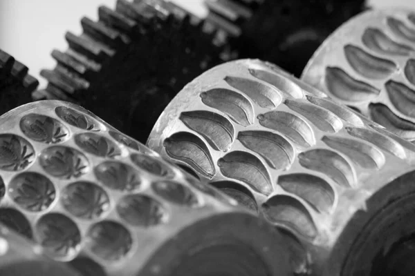 Büyük Parçalanmış Dişli Tekerleği Kapat — Stok fotoğraf