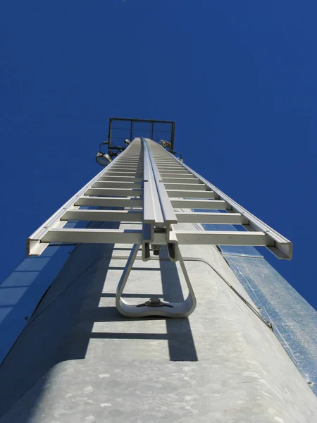 Ladder Lighting Pole — Stock Photo, Image