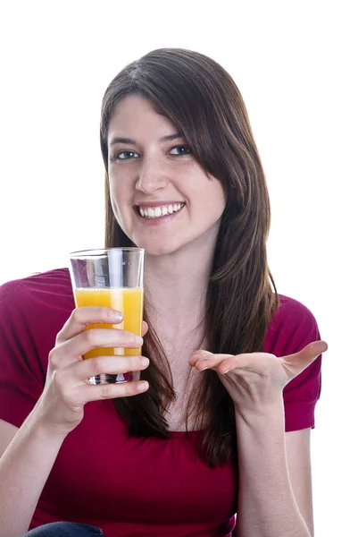 Vrouw Drinkt Een Glas Sap — Stockfoto