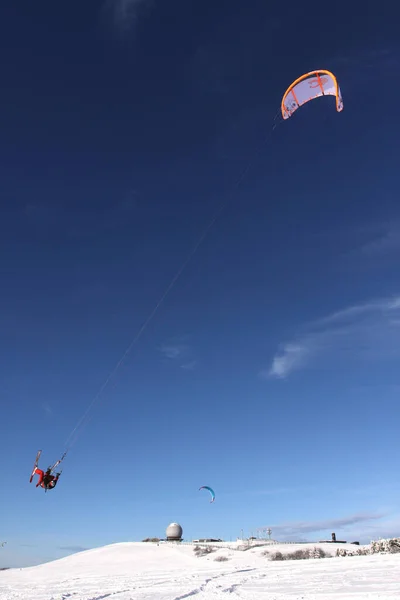 Paragliden Bergen — Stockfoto