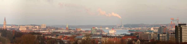 基尔是德国波罗的海沿岸的一个港口城市 — 图库照片