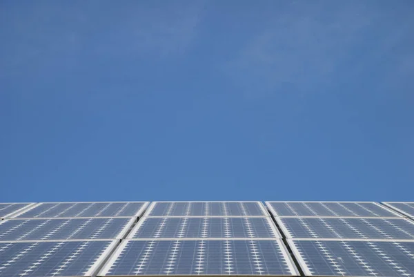 Painéis Solares Eletricidade Fotovoltaica — Fotografia de Stock