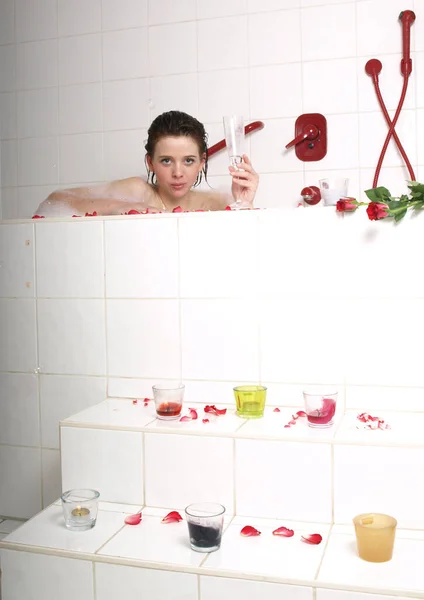 Vrouw Badkamer — Stockfoto