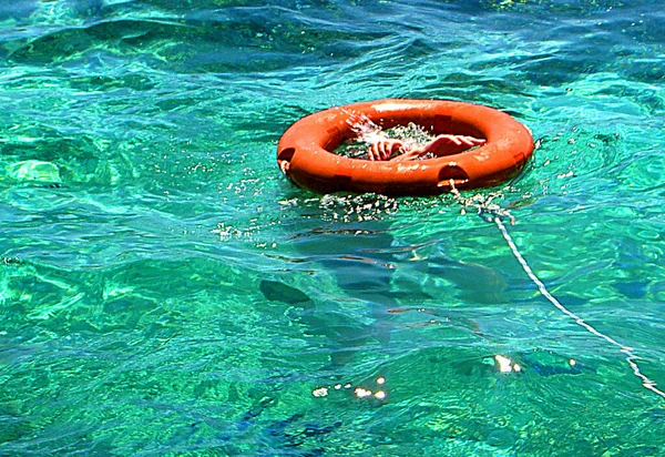 Mergulho Snorkel Divertido Anel Vida Serviu Como Uma Estação Descanso — Fotografia de Stock