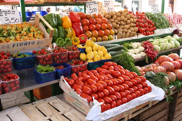 Frisches Obst Und Gemüse — Stockfoto