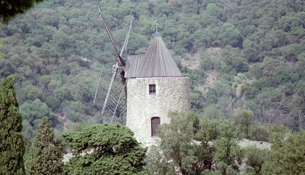 303 411 Provence Windmill Grimaud — ストック写真