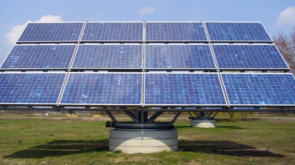 Alternativa Energia Solare Celle Solari Protezione Del Clima Non Inquinante — Foto Stock