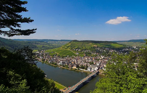 Der Blick Von Der Ruine Grevenburg Auf Traben Trarbach Die — Stockfoto