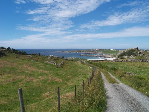 Isola Karmoy Nord Stavanger Offre Bellissime Baie Tratti Rocciosi Che — Foto Stock